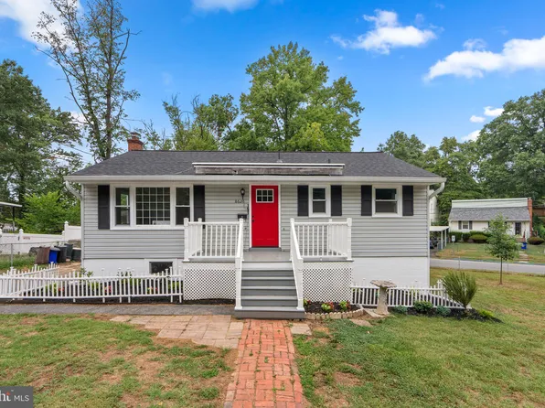 8626 Cunningham Dr, College Park, MD 20740