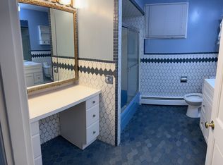 919 Main St UNIT 8, West Warwick, RI 02893