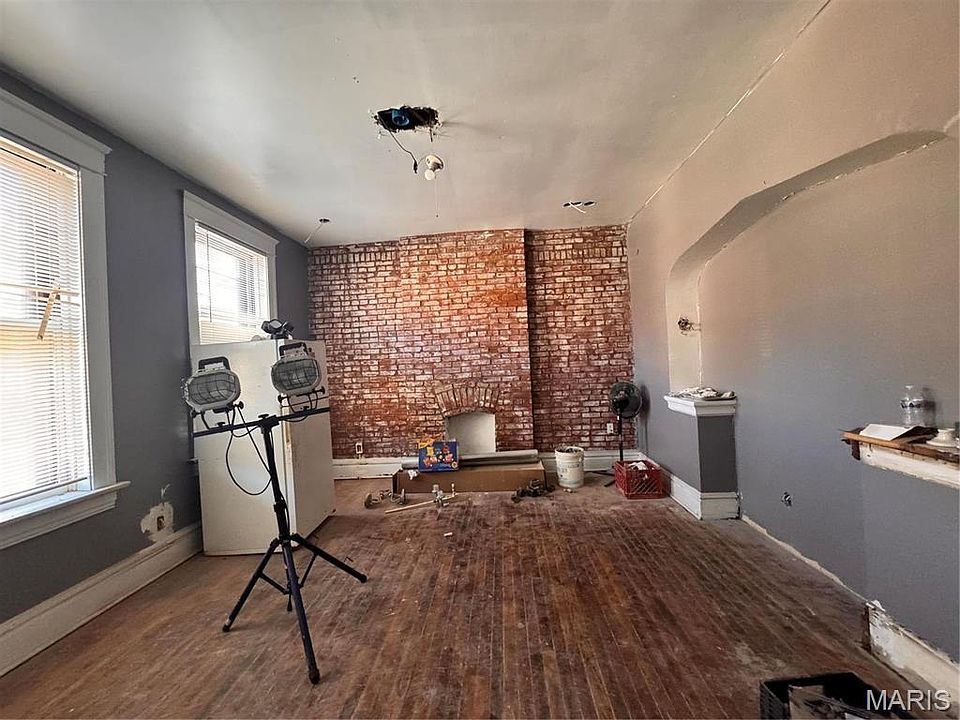 3936 Lexington Ave, Saint Louis, MO 63107 | MLS #24072137 | Zillow