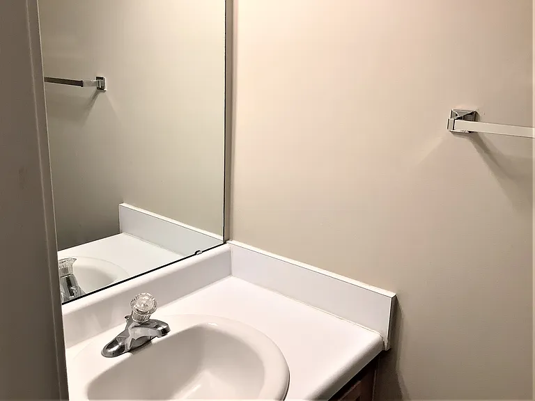 2758 Windchase Dr — Photo 7