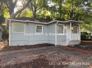 121 Howell Rd, Carrollton, GA 30117