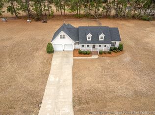 6450 Willow Oaks Dr, Stedman, NC 28391