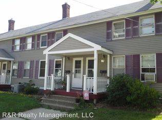 93 N Main St, Whitinsville, MA 01588