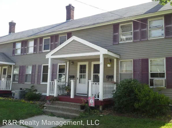 93 N Main St, Whitinsville, MA 01588