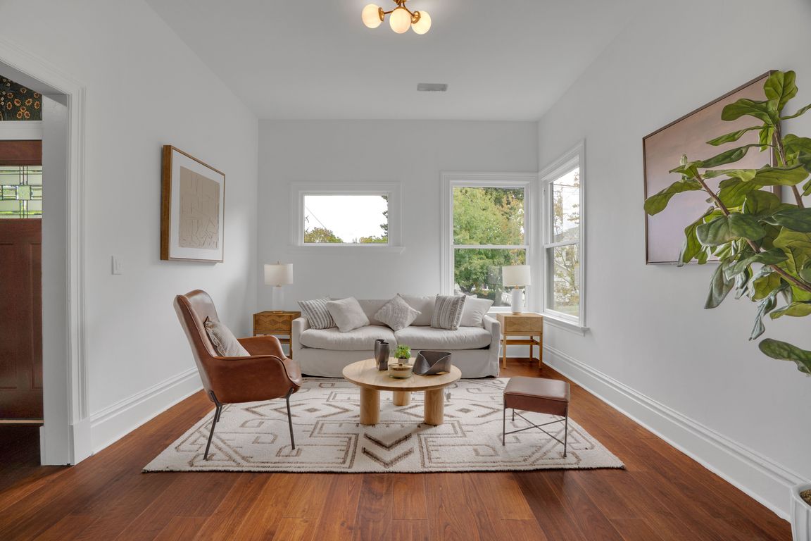 next background image