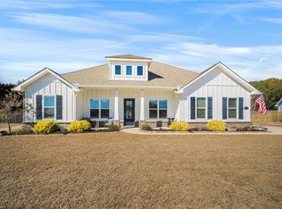 376 Nandina Loop, Fairhope, AL 36532