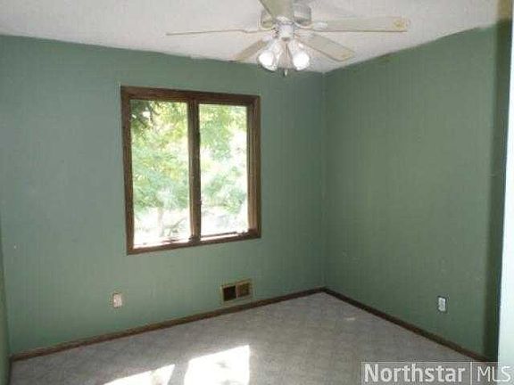 3rd image of 7524 Edgewood Ave N