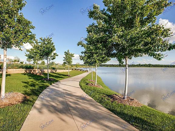 4th image of 4270 Cascade Sky Dr