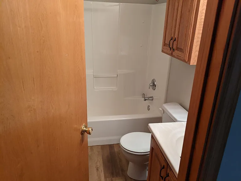 658 Aster Rd — Photo 6
