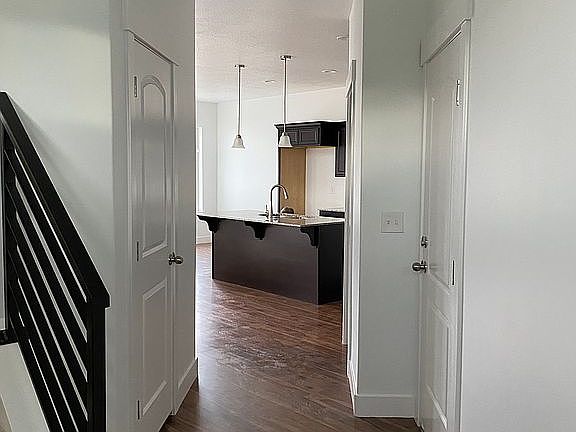 Entry way
