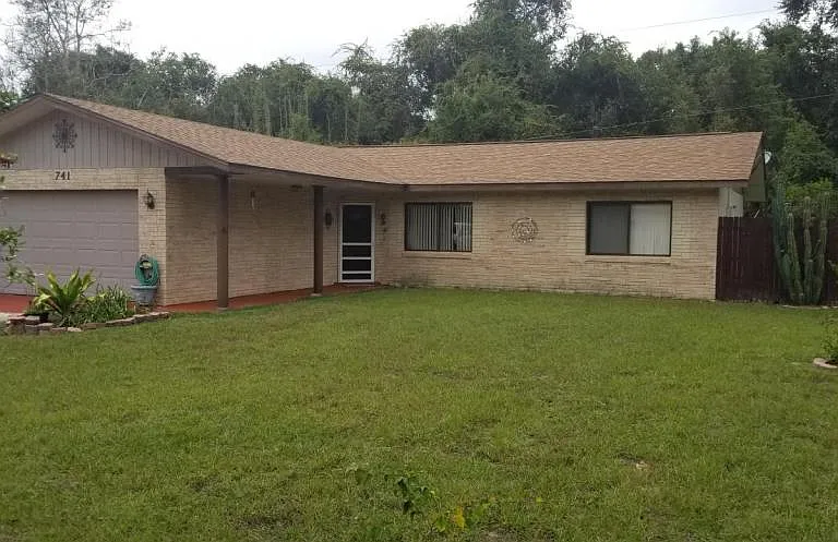 741 Tumblebrook Dr — Photo 1