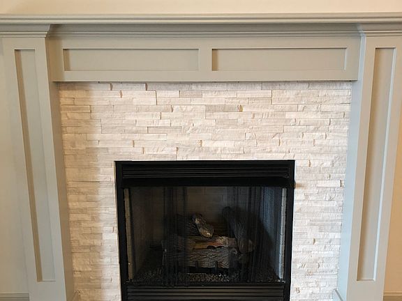 2nd image of 708 N Markwell Ave