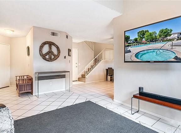 4th image of 1781 Mintage Ln Unit B