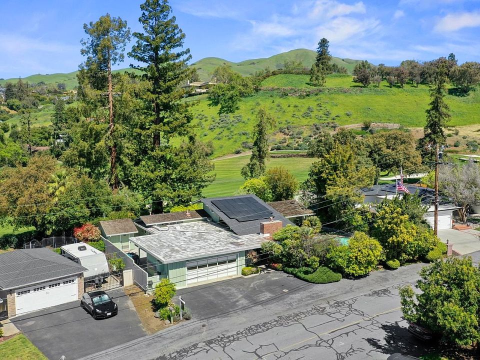 1st image of 5449 Greenside Dr
