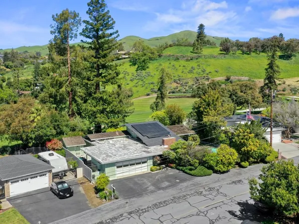 5449 Greenside Dr, San Jose, CA 95127
