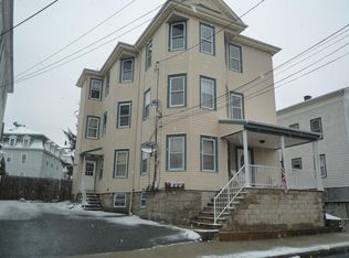 46 Palmer St, Fall River, MA 02724