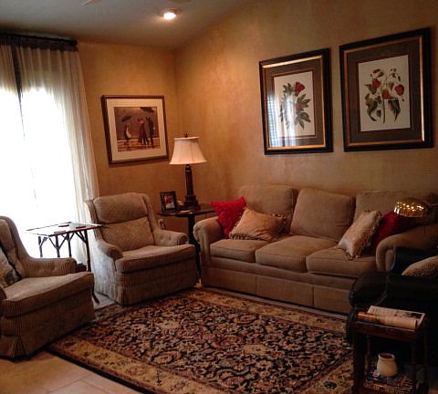 3rd image of 511 Van Buren Ave Unit 9