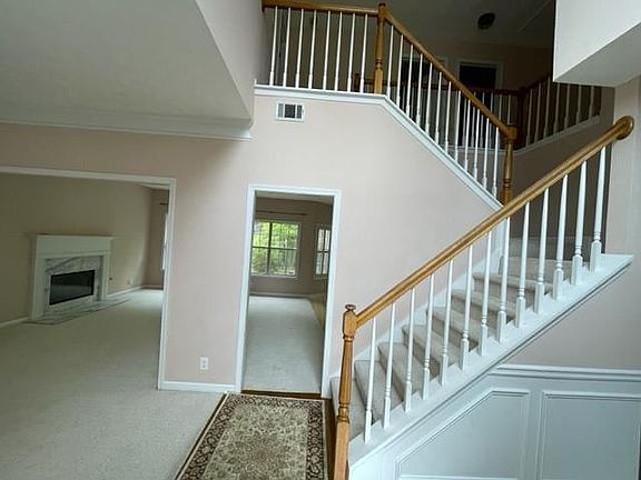 3rd image of 6000 Saddle Bridge Ln