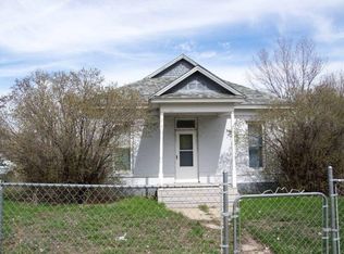 287 N 13th Ave, Forsyth, MT 59327
