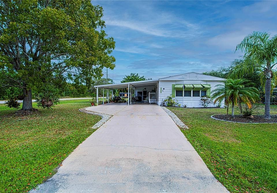 1st image of 27991 Leatherwood Cir