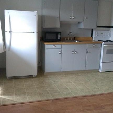 2nd image of 305 W Main St APT C