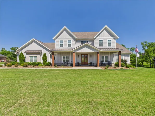 4105 Rolling Meadows Dr, Little Flock, AR 72756