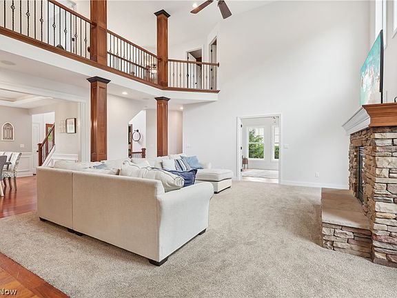 4th image of 5061 Brookhaven Dr