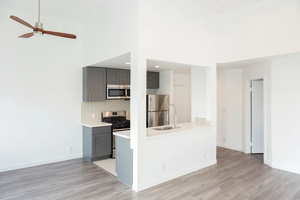 Virginia Plaza LLC — Photo 2