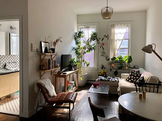 Rented by Corcoran | media 11