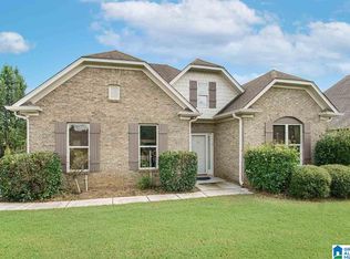 820 Barkley Dr, Alabaster, AL 35007