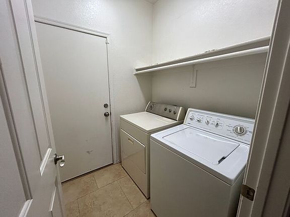 5th image of 3889 E San Remo Ave