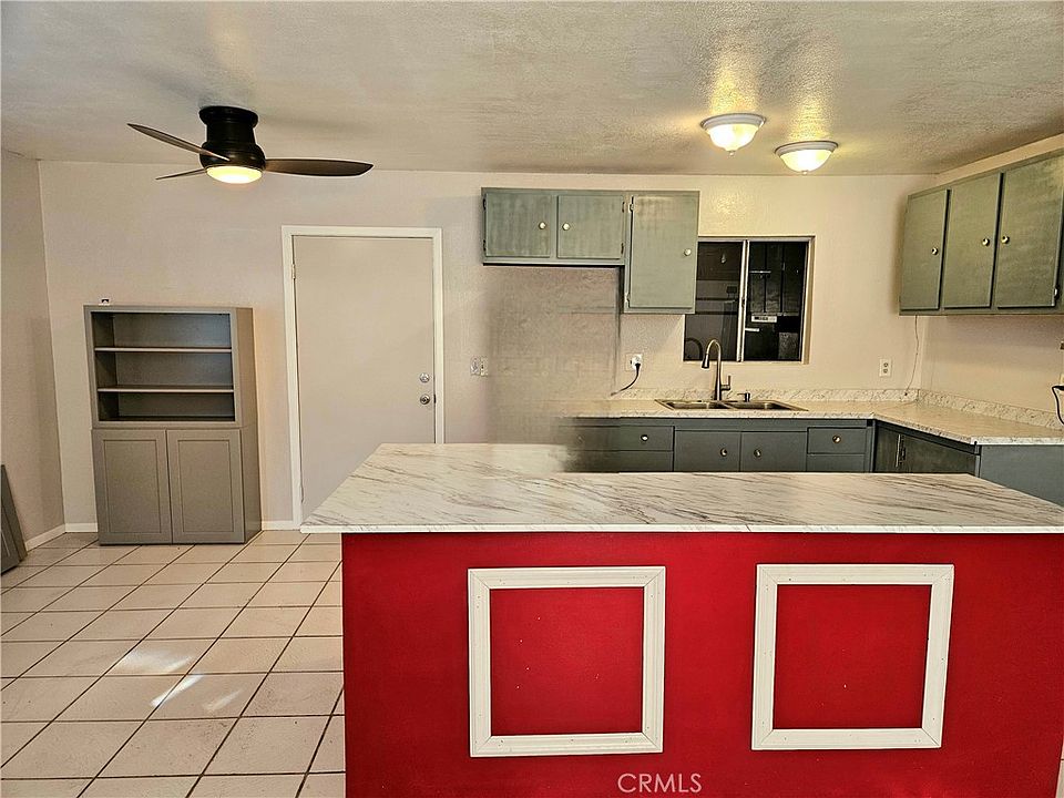 1st image of 8279 Heather Ave
