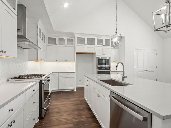 Kitchen with pendant lighting