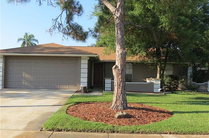 1st image of 8516 Woodhurst Dr