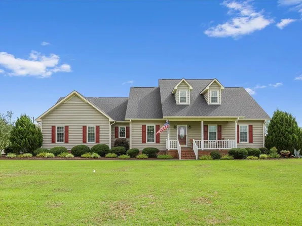 1202 Old Smith Chapel Rd, Mount Olive, NC 28365