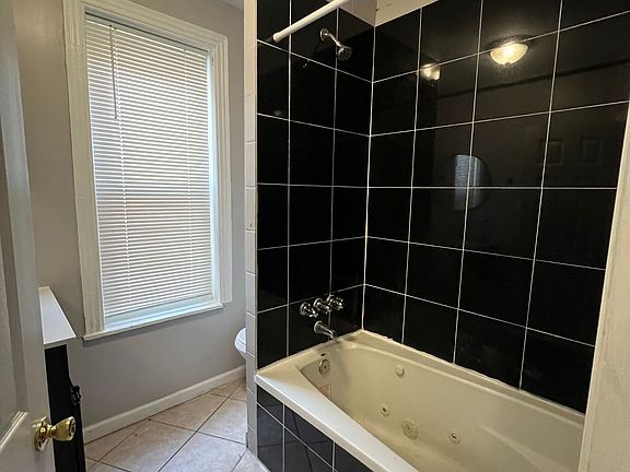 2nd image of 3316 N Fairhill St APT 2