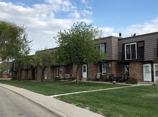 314 W Lake Dr, Detroit Lakes, MN 56501