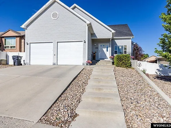 1206 Hailee Dr, Rock Springs, WY 82901