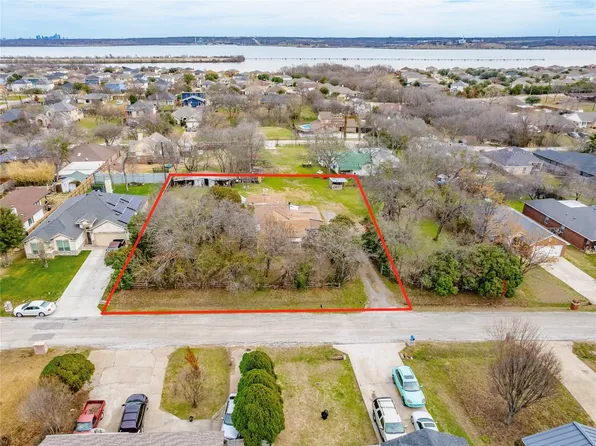 1722 Avenue E, Grand Prairie, TX 75051