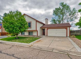 456 Hickory St, Broomfield, CO 80020