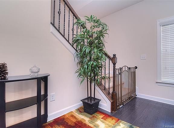 5th image of 14203 Derby Farm Ln