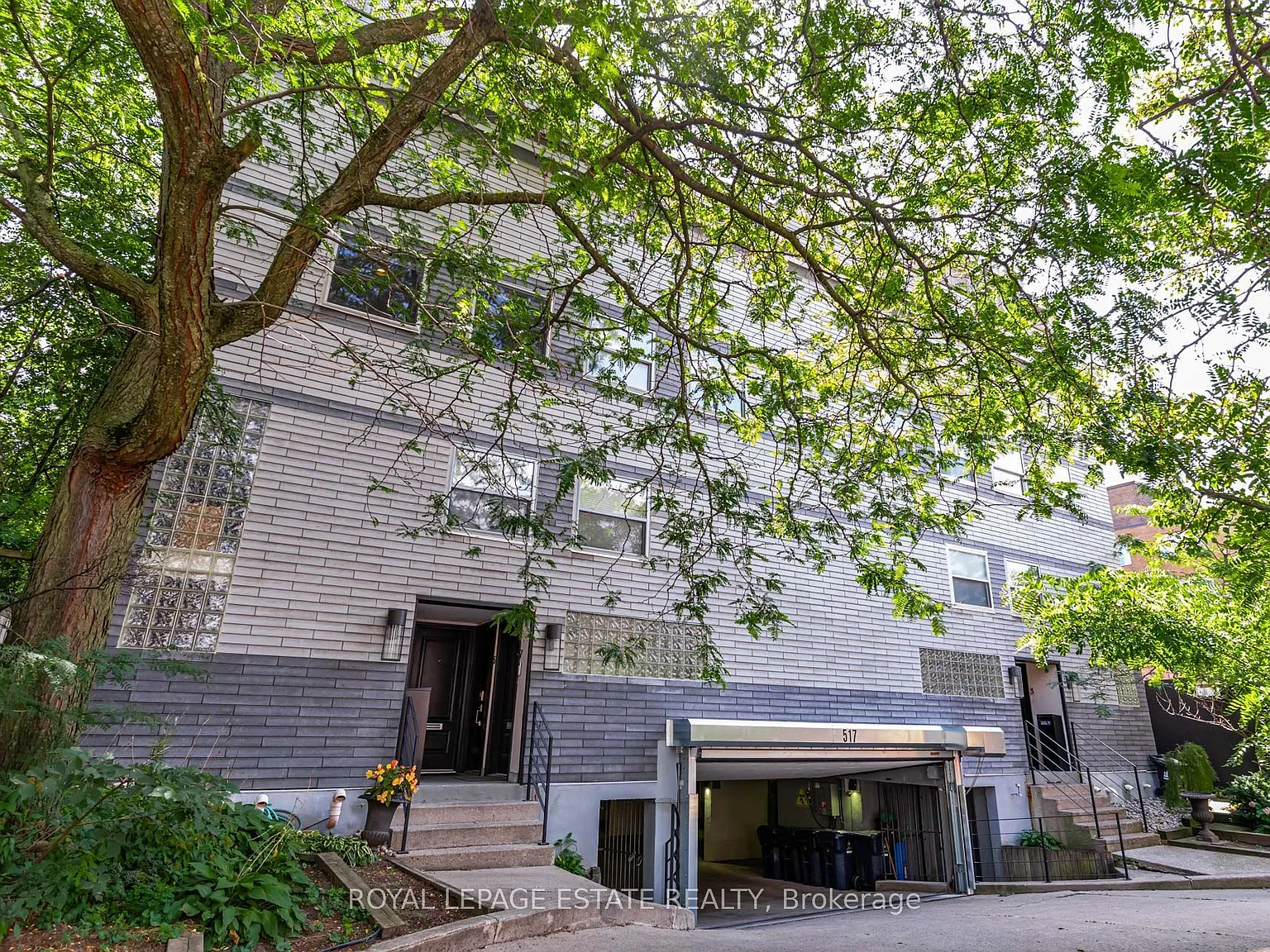 Beachview Lofts — Photo 4