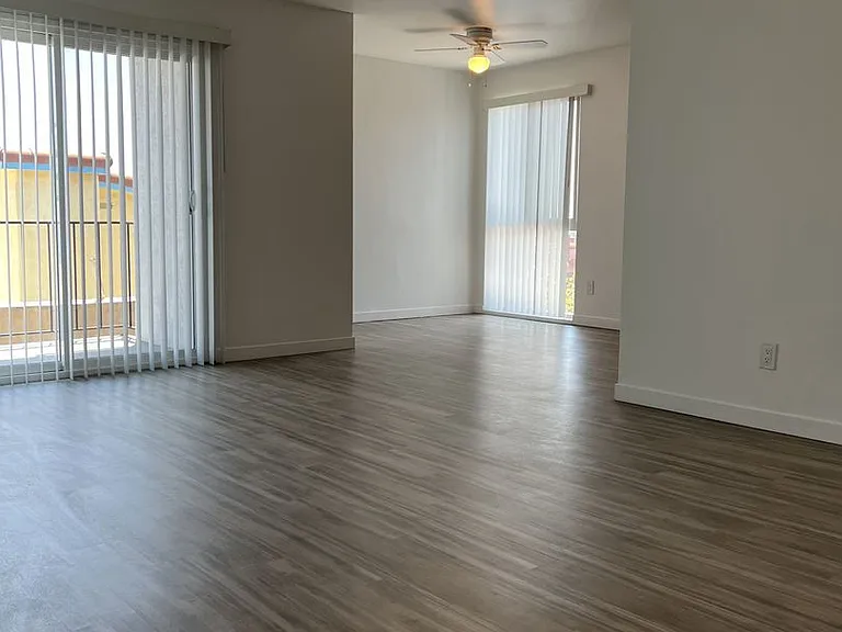 Star North Apartments — Photo 1
