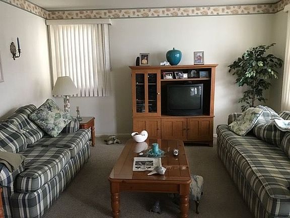 2nd image of 233 57th St #1
