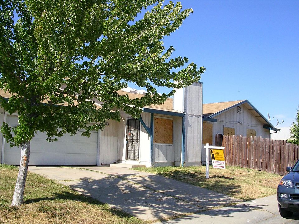 1st image of 5025 Clover Glen Way