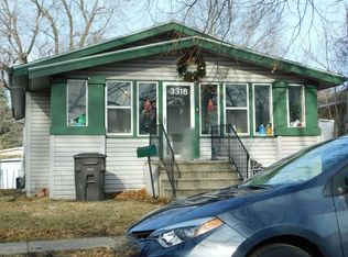 3318 Cambridge St, Des Moines, IA 50313