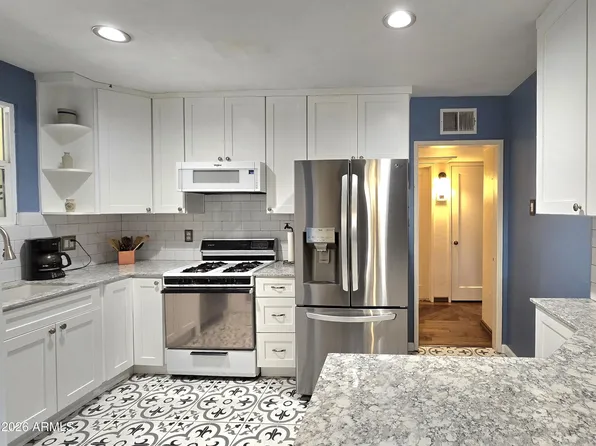 1306 W CLARENDON Avenue, Phoenix, AZ 85013