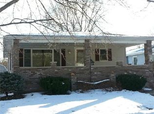 1019 N 4th St, Guttenberg, IA 52052