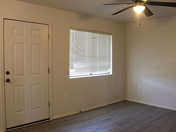 2nd image of 4420 Buena Loma Way APT D