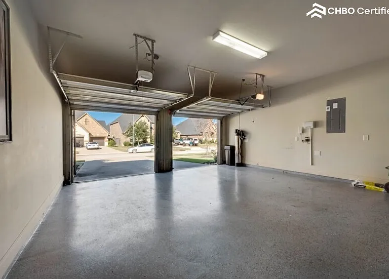 3830 Desert Springs Ln — Photo 33